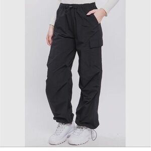 LOVE TREE BLACK NYLON CARGO PANT SIZE S